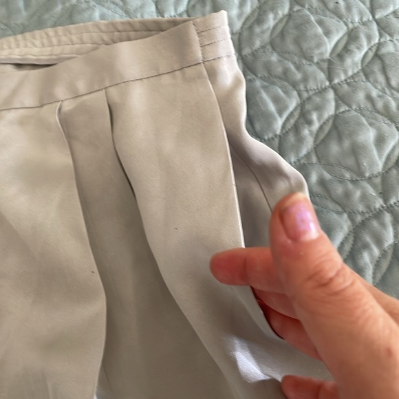 Joseph Chaus, gray silk pants size 12 - Picture 3 of 8
